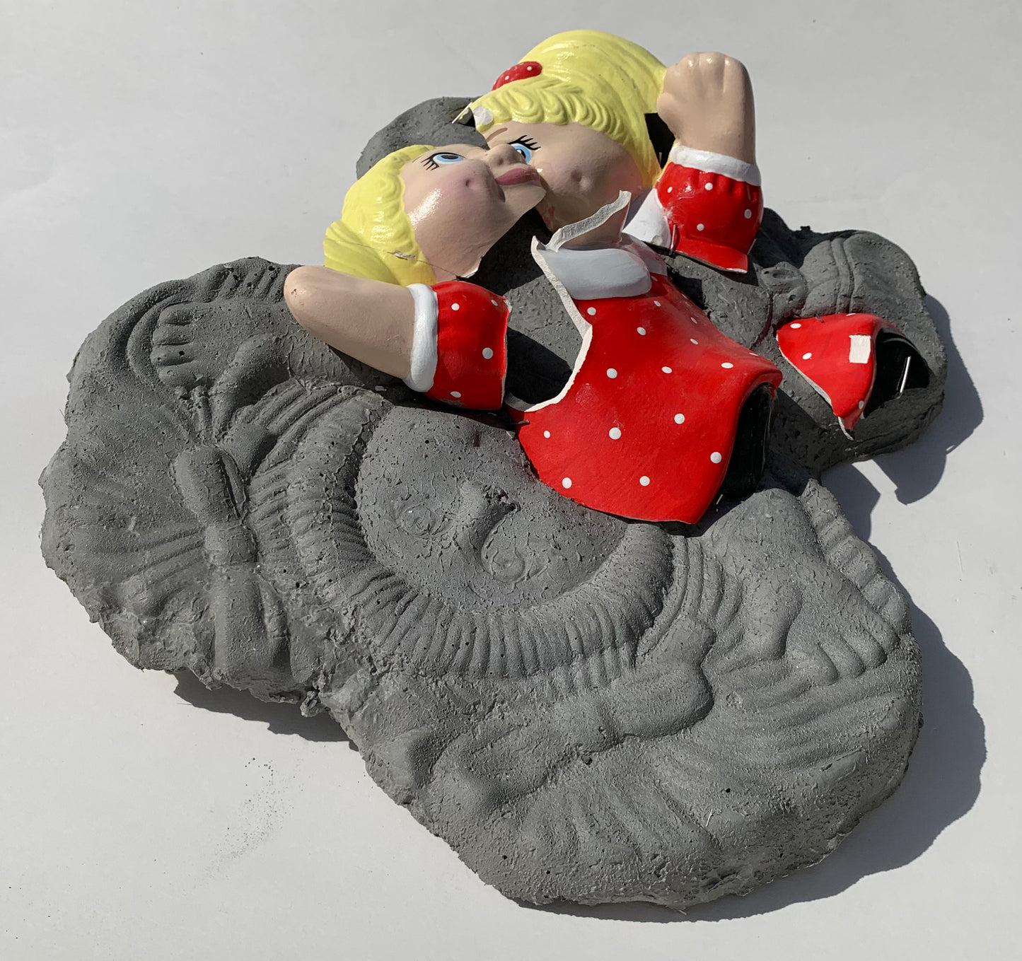 "Big Hug! ": Julie on Cabbage Patch Kids Wall Sculpture