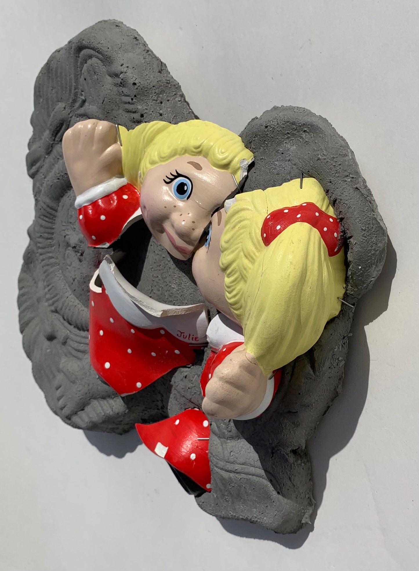 "Big Hug! ": Julie on Cabbage Patch Kids Wall Sculpture