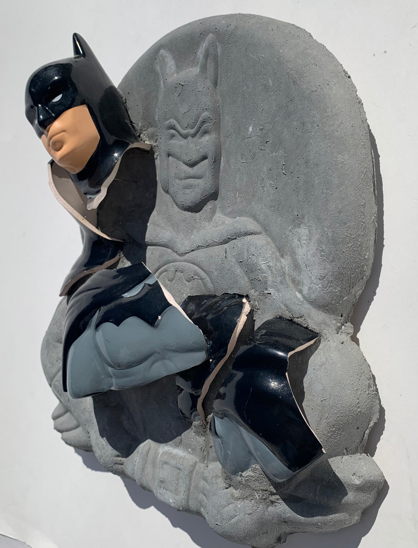 "Cowled Scowler": Batman on Batman Ceramic & Concrete Superheroes Smacker