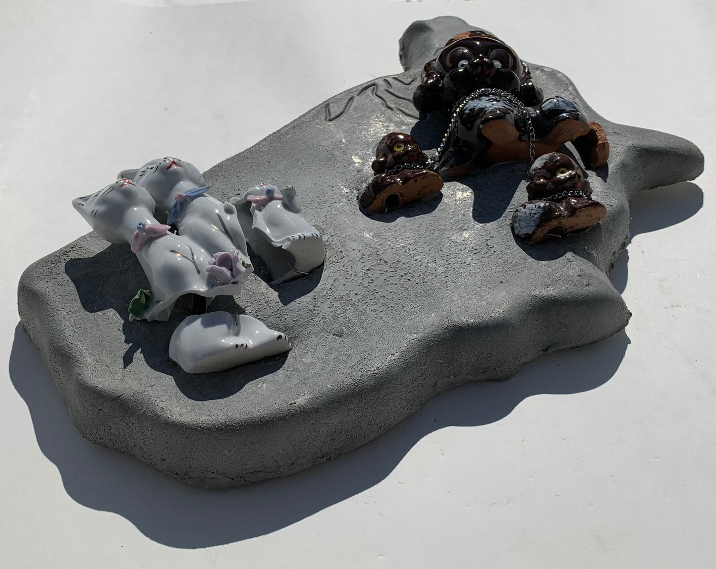 "USA From Space #1": Cats and Chained Dogs on USA Ceramic & Concrete Anthropomorphic Smacker