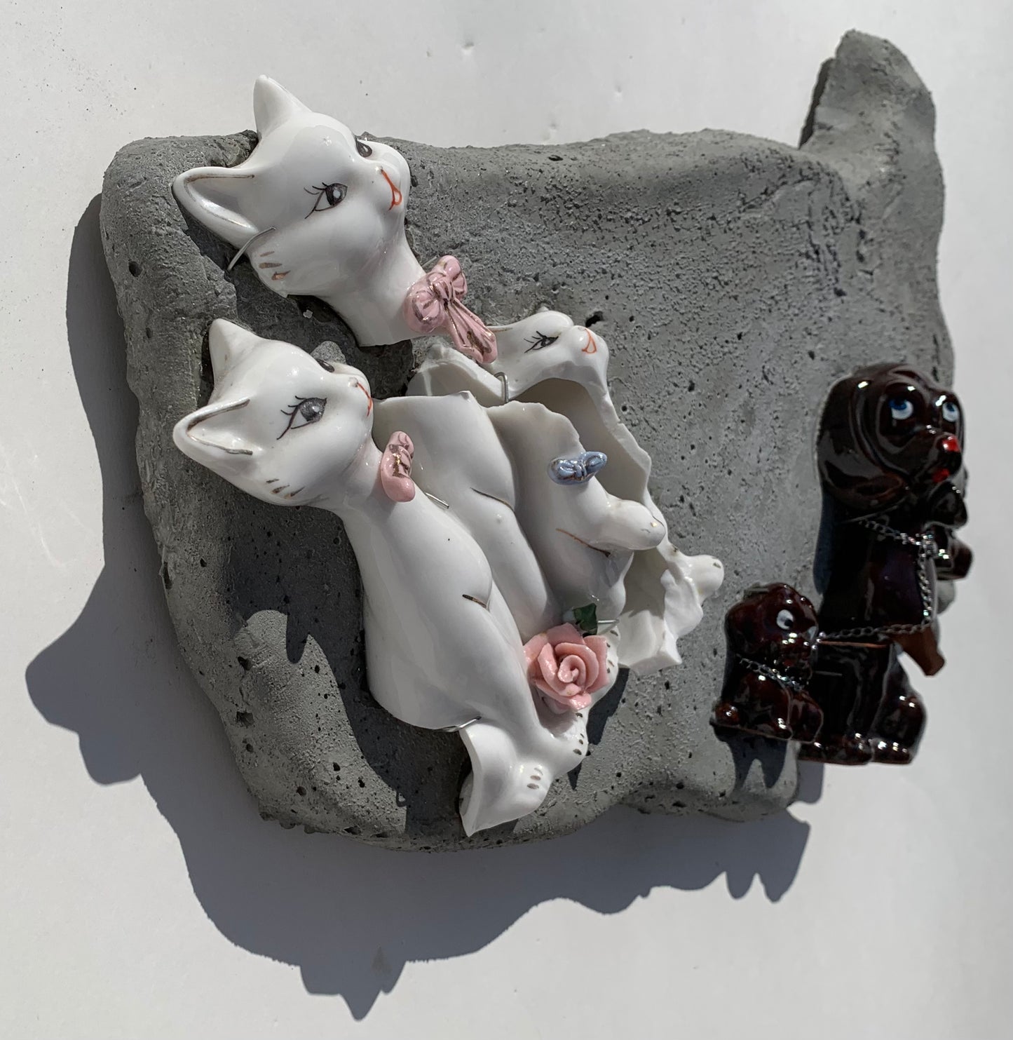 "USA From Space #2": Cats and Chained Dogs on USA Ceramic & Concrete Anthropomorphic Smacker