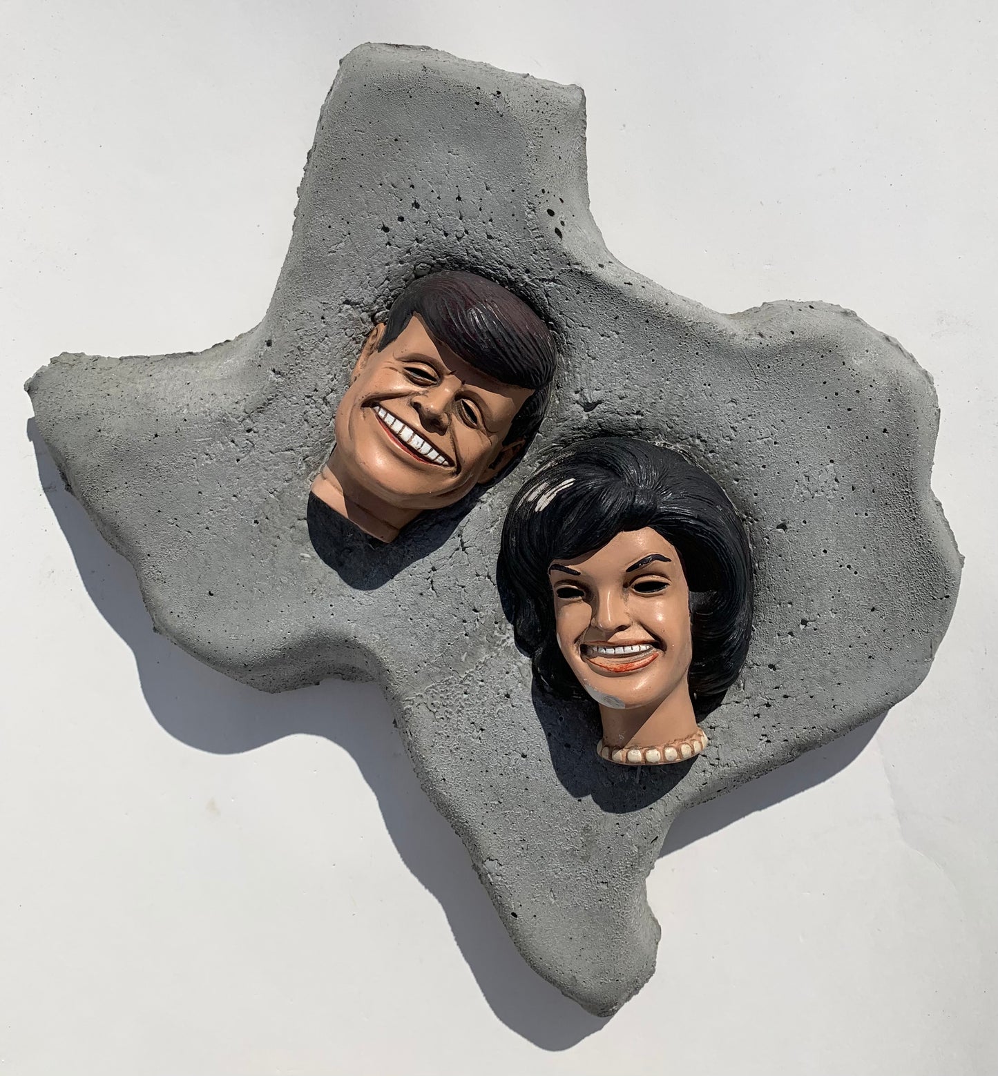 "Ghosts of Camelot": Jack & Jackie Kennedy on Texas Wall Sculpture