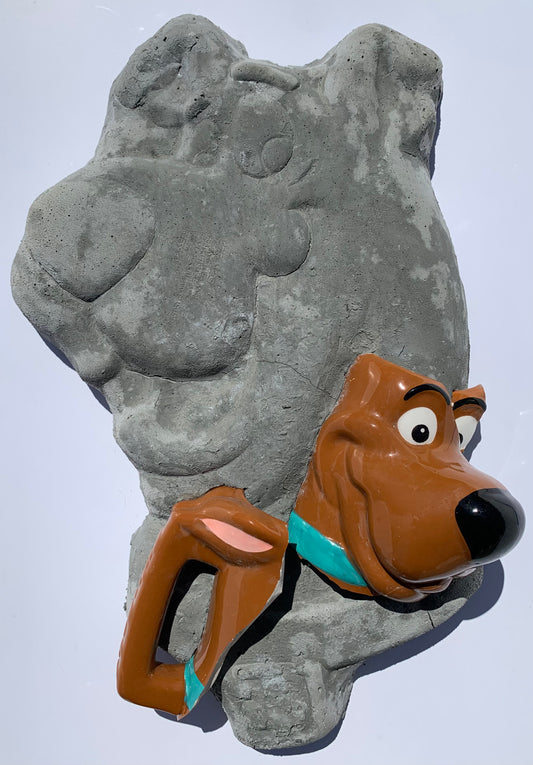 "Shaggy's Boy": Scooby Doo on Scooby Doo Wall Sculpture